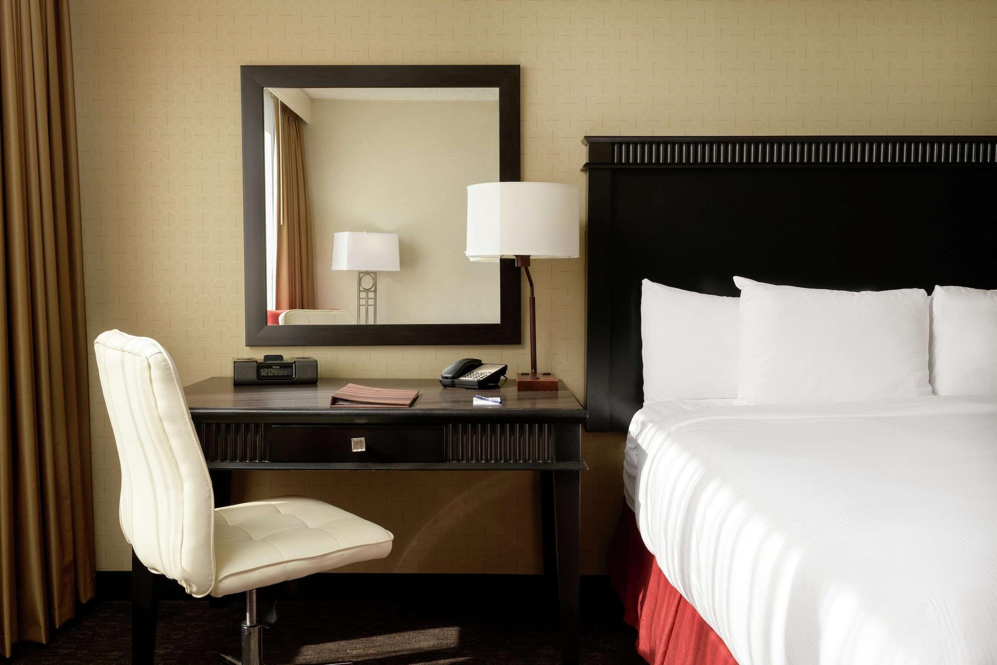 Doubletree By Hilton Angeles Downtown 4*