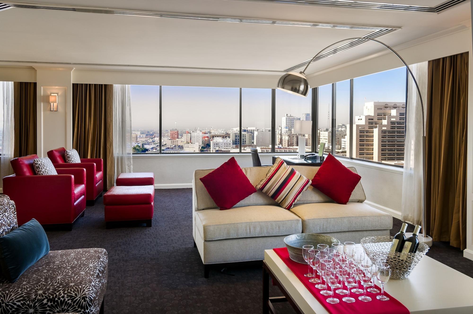 Hotel Doubletree By Hilton Angeles Downtown