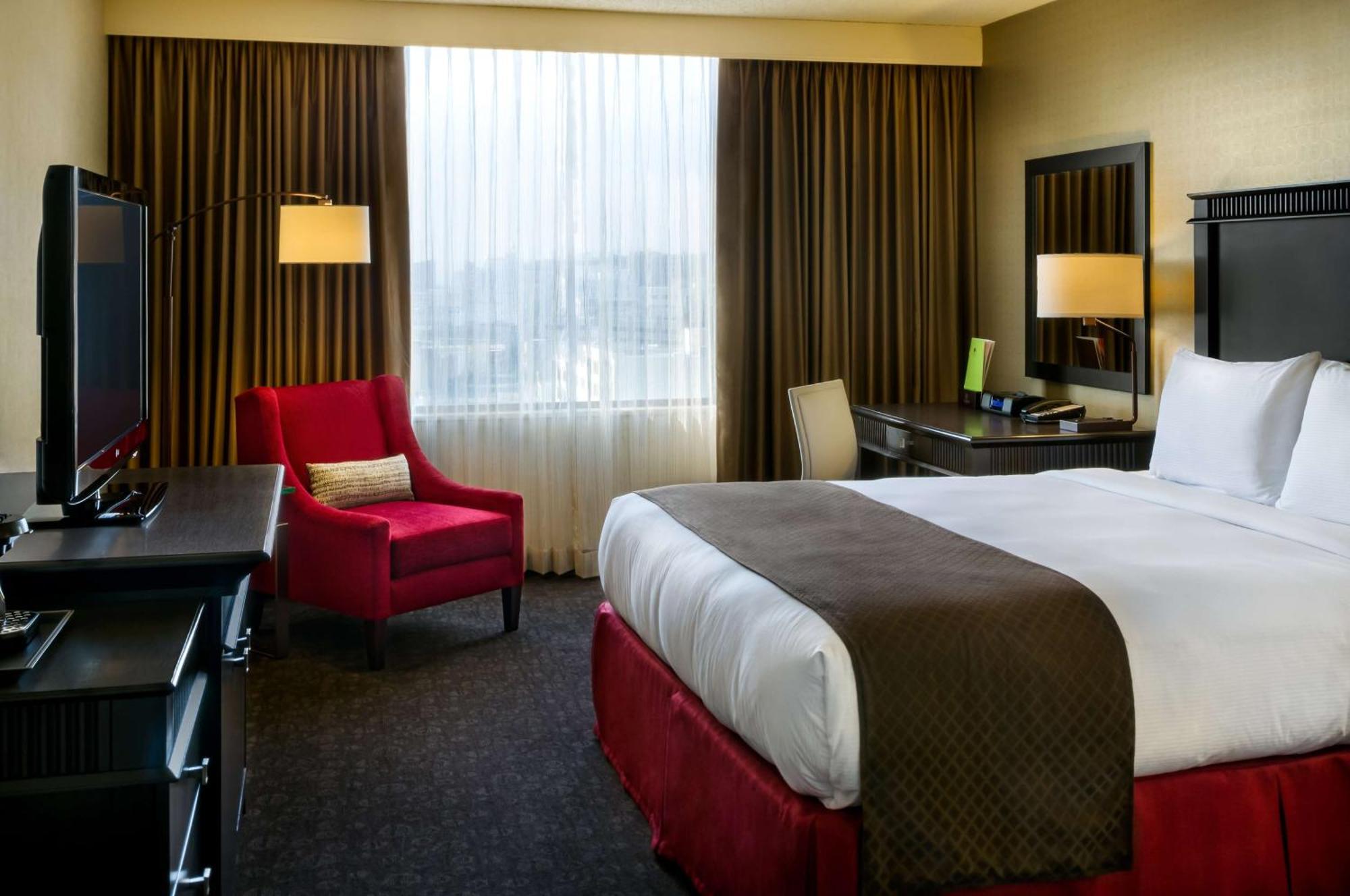 Doubletree By Hilton Angeles Downtown Hotel 4*