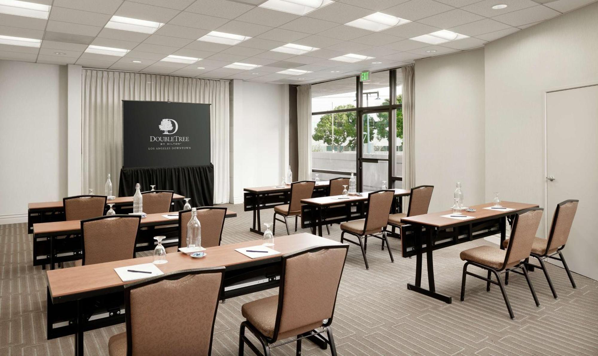 Doubletree By Hilton Angeles Downtown