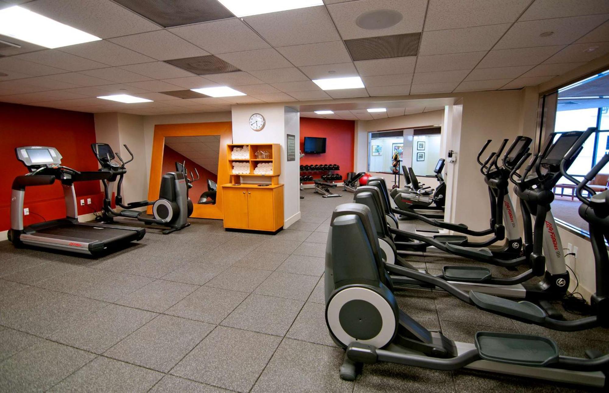 Doubletree By Hilton Angeles Downtown Hotel 4*